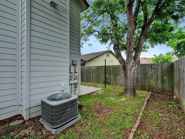 11406 Ptarmigan Dr #B — Photo 19