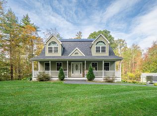 44 Old Chester Rd, Derry, NH 03038