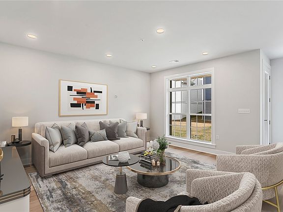 3rd image of 405 Cranford Way
