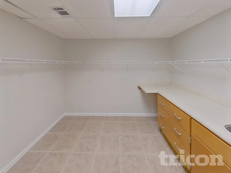 2205 Washington Dr — Photo 24