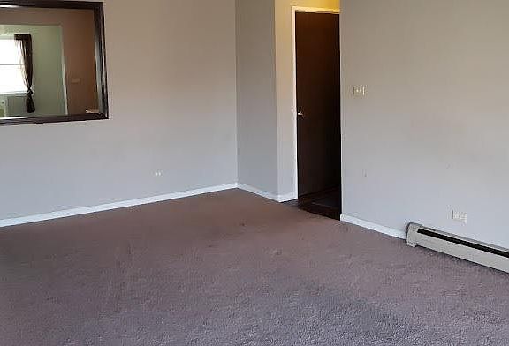 5th image of 5649 Edge Lake Dr