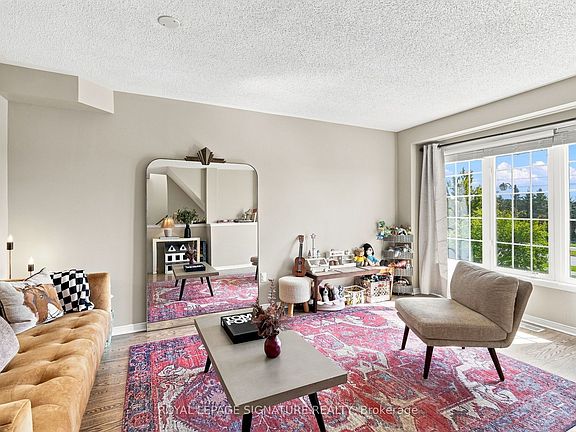 5th image of 1185 Chapman Cres