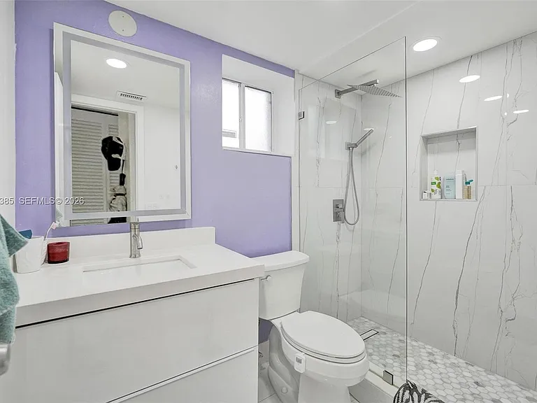 1430 Sheridan St #1G — Photo 33