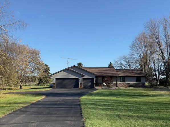 10607 175th St, Chippewa Falls, WI 54729