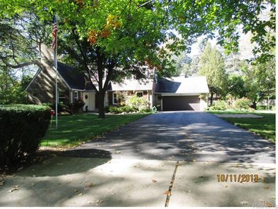 2424 Dayton Dr, Ann Arbor, MI, 48108