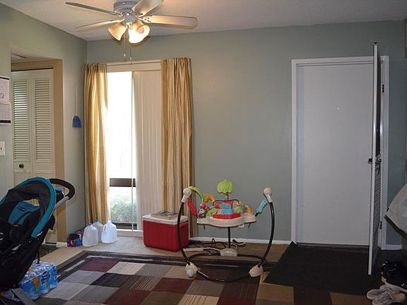 3rd image of 417 Sheoah 21 Blvd