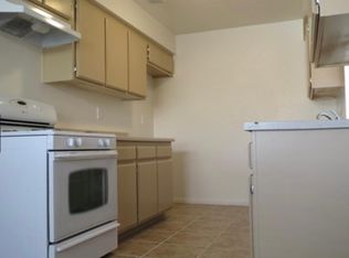 3480 Oak Creek Rd #4, Mojave, CA 93501