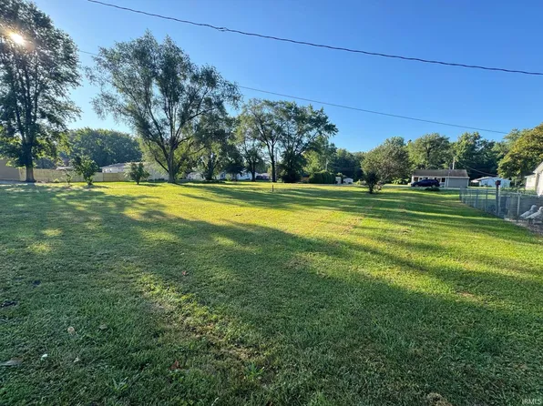 526 Madison Ave, Peru, IN 46970