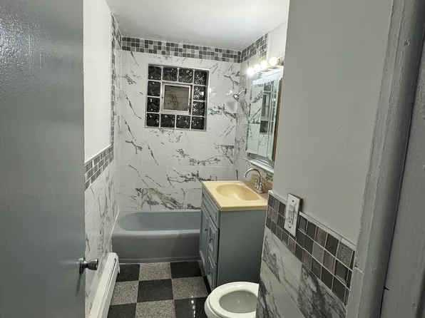 4356 Warren Ave APT 2, Hillside, IL 60162