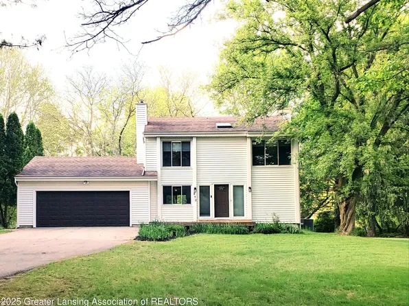 310 Piper Rd, Haslett, MI 48840