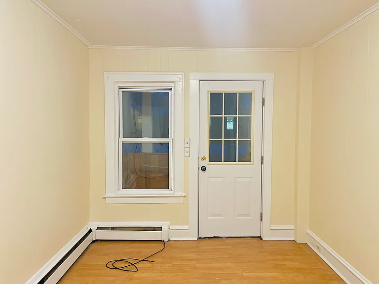 114 Main St #F — Photo 13