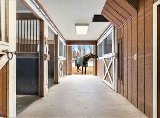 42 Fairmount Rd W, Califon, NJ 07830