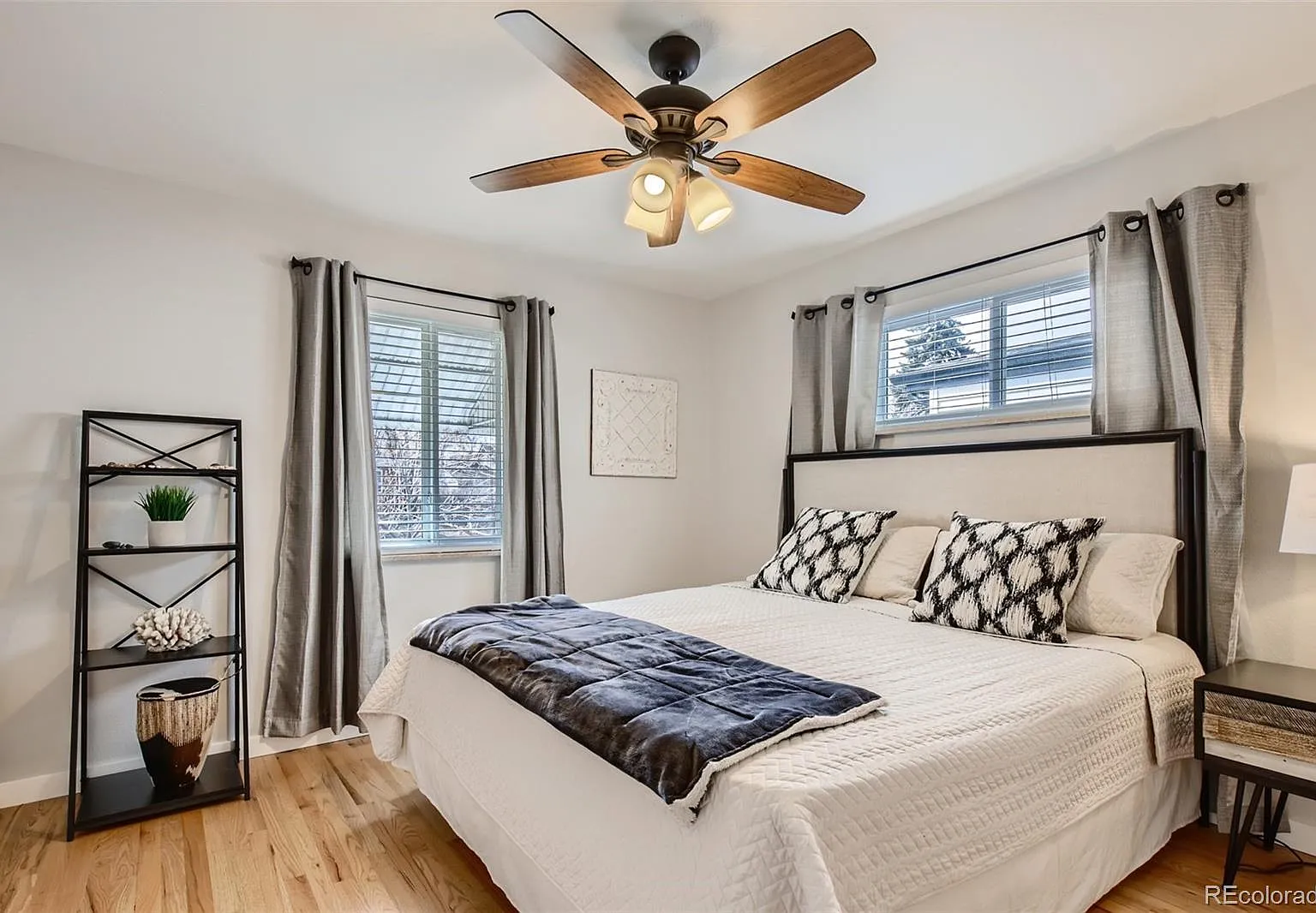 2070 Kendall St — Photo 3