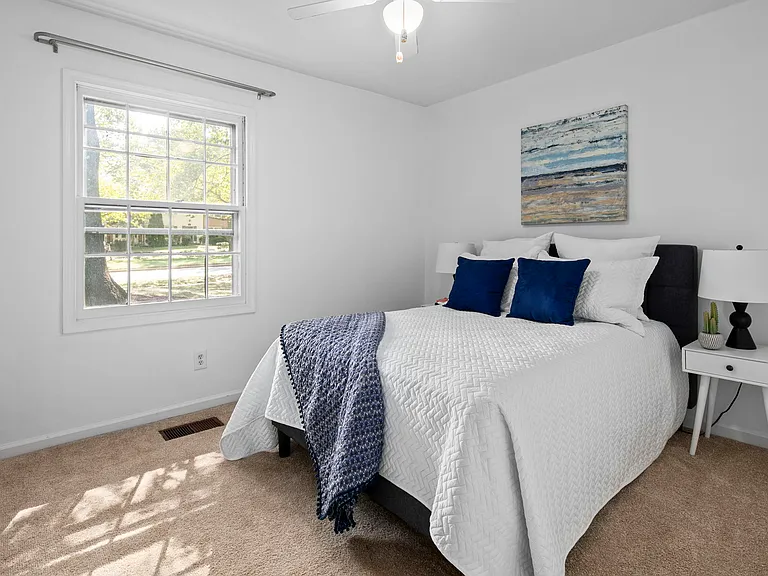 8390 Forrester Blvd — Photo 13