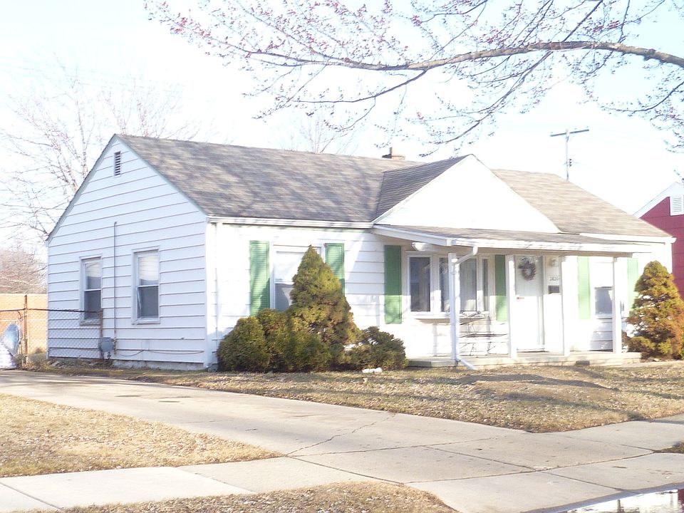 1st image of 26214 Barnes St