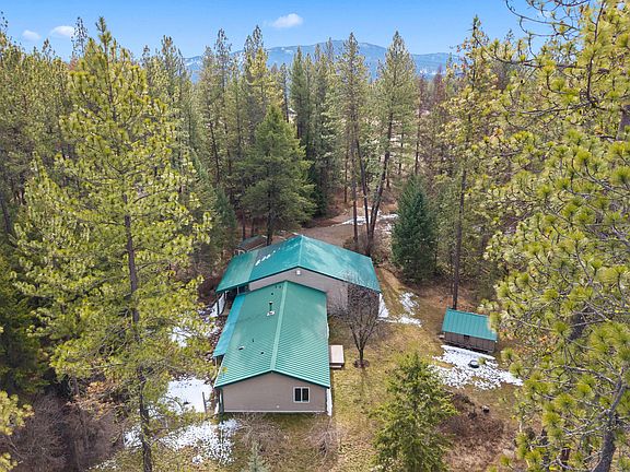 3rd image of 796 Mahoney Rd