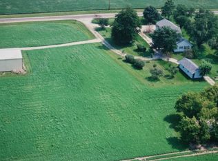 9825 Penman Rd, Yorkville, IL 60560