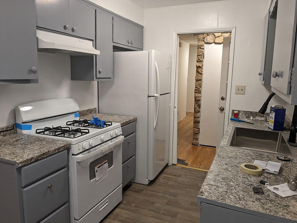 1st image of 431 Gillcrest Ave