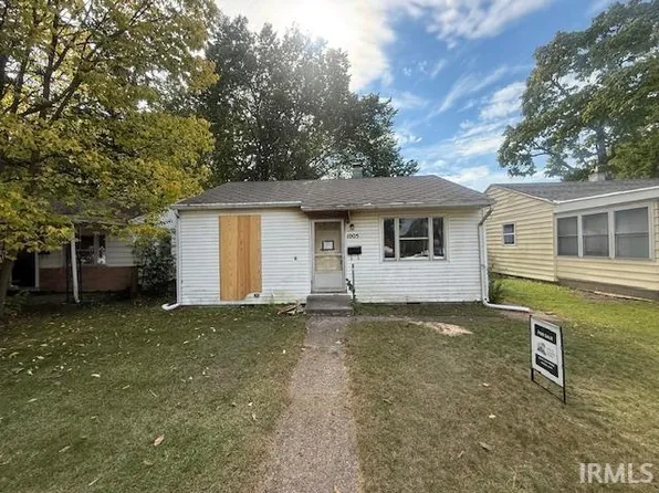 1005 W Jefferson Blvd, Mishawaka, IN 46545