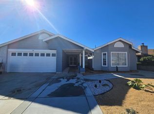 2902 E Avenue R12 UNIT B, Palmdale, CA 93550
