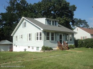 141 Leonardville Rd, Belford, NJ 07718