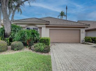 8888 Shoal Creek Ln, Boynton Beach, FL 33472