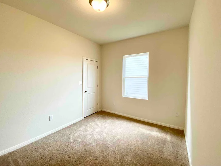 360 Bell Rings Dr — Photo 5