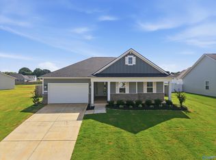 111 Jude Ln, Hazel Green, AL 35750
