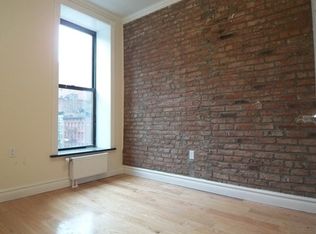 215 E 43rd St, Brooklyn, NY 11203