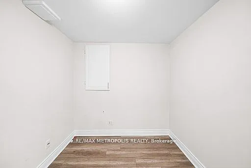 60 Cranberry Cres #BASEMENT — Photo 5