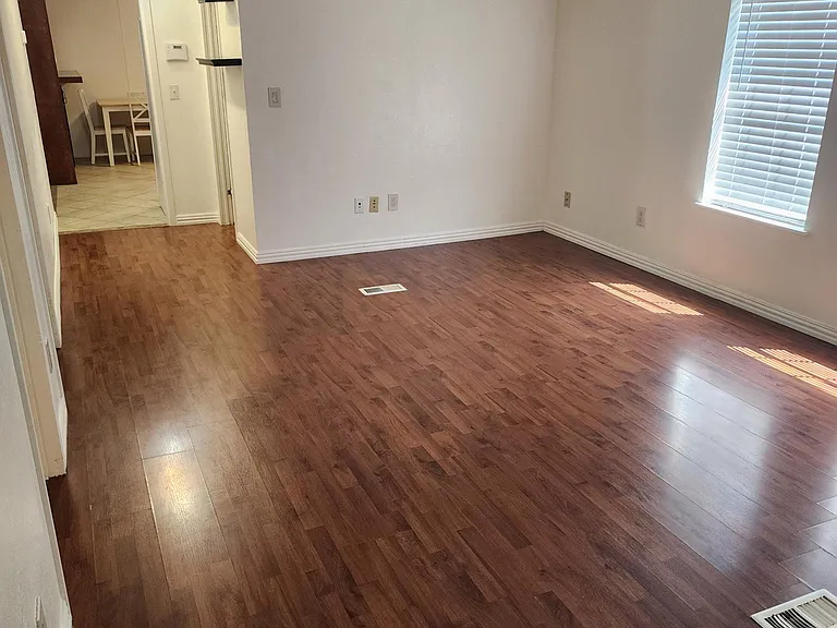2102 N Battlebell Rd — Photo 13