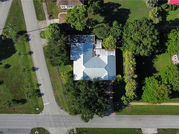 4th image of 444 E Osceola Ave