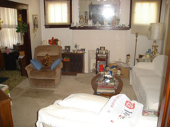 plenty of natural light in living room