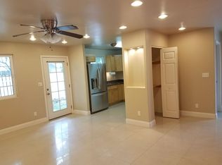 935 Kaipii St, Kailua, HI 96734