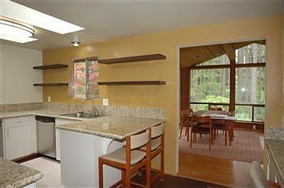4th image of 5828 173rd Pl SW