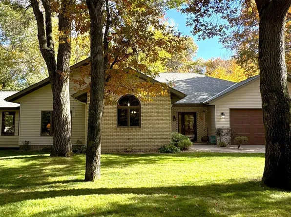 14342 39th St SE, Clear Lake, MN 55319