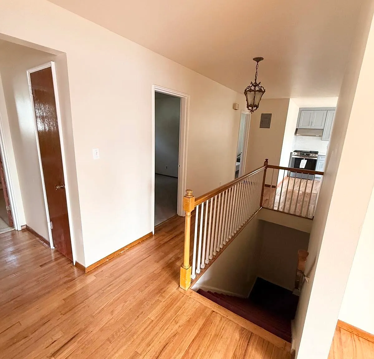 3 bed, 2.0 bath, $3,300 — Photo 2
