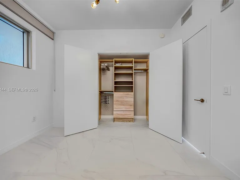 2900 NE 7th Ave #1806 — Photo 20