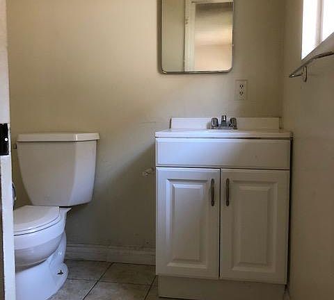 5th image of 109 N Marguerita Ave