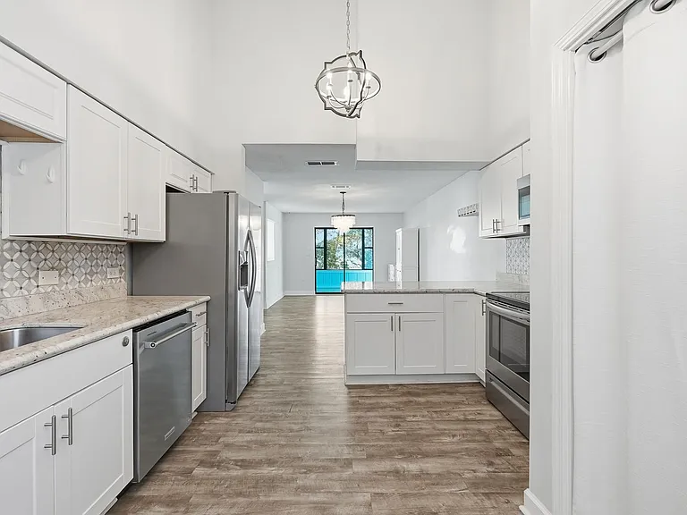 7 Marina Cove Dr — Photo 30