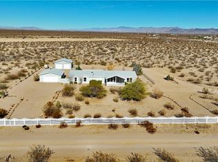 4835 W Mayan Dr, Golden Valley, AZ 86413
