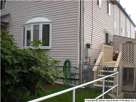 2nd image of 38 Sandy Ln