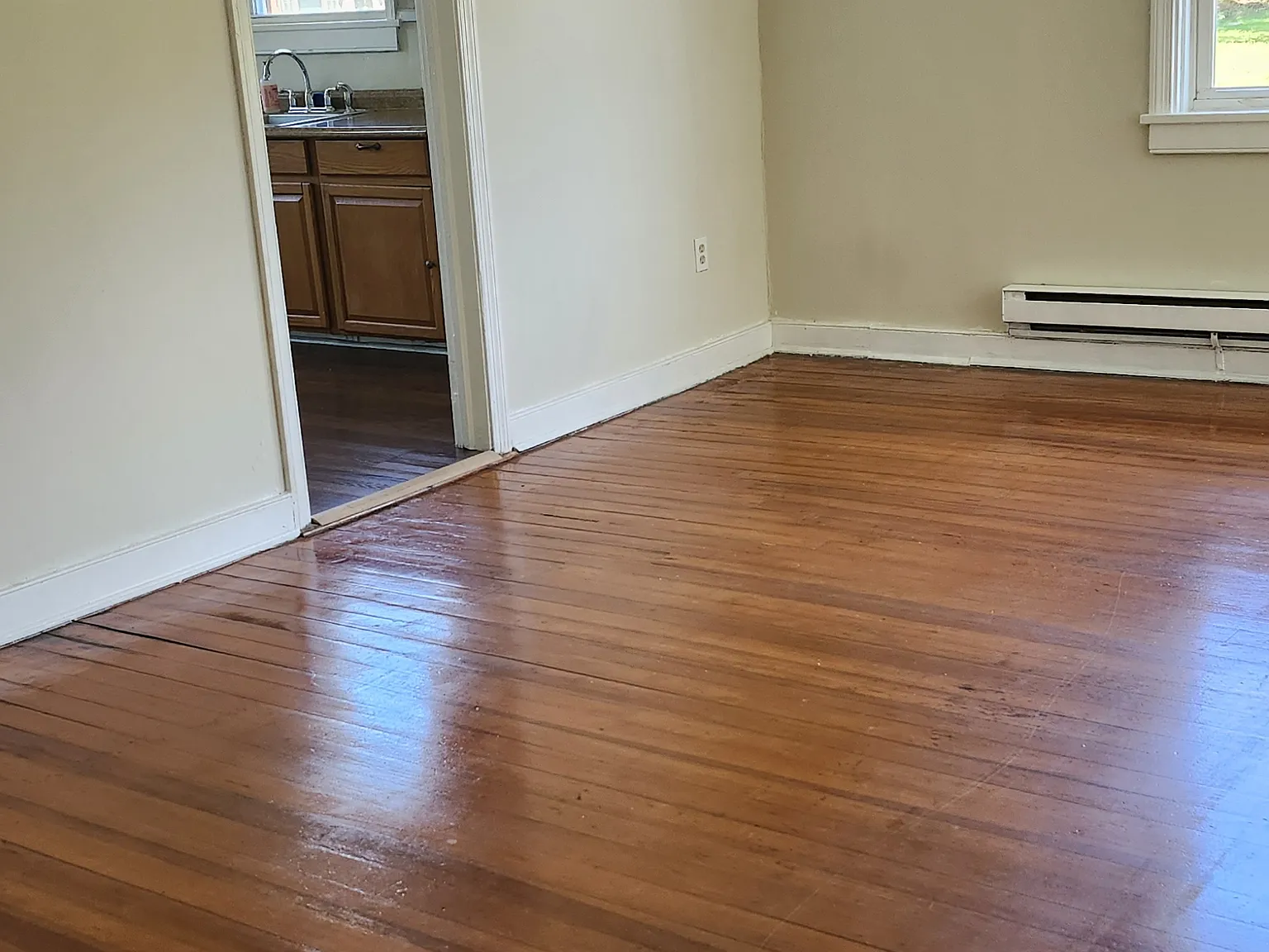 1 bed, 650 sqft, $1,145 — Photo 3