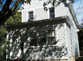 137 Manor Pkwy, Uniondale, NY 11553