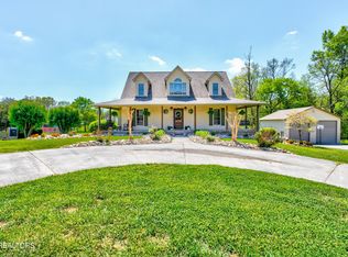 154 Meadowbrooke Ln E, La Follette, TN 37766