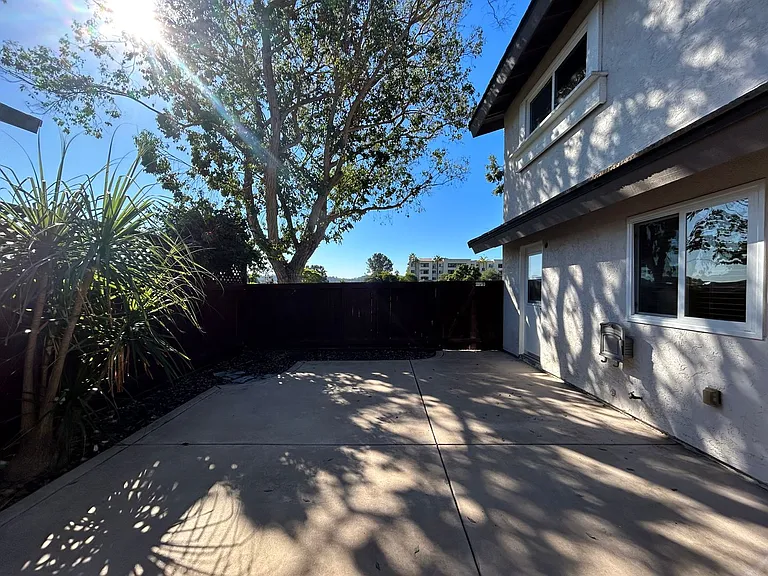 467 Bay Meadows Way — Photo 25