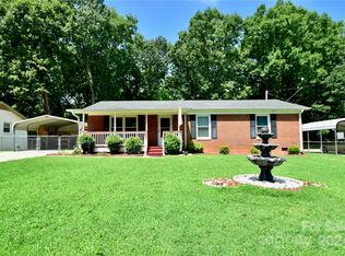 2453 Lyon St, Gastonia, NC 28052