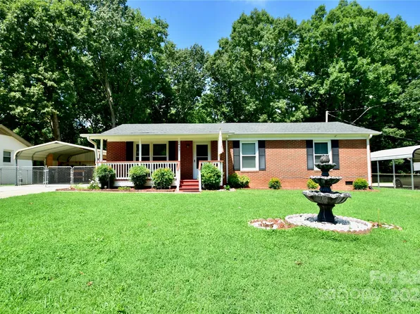 2453 Lyon St, Gastonia, NC 28052