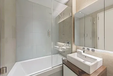 Rented by Nest Seekers International