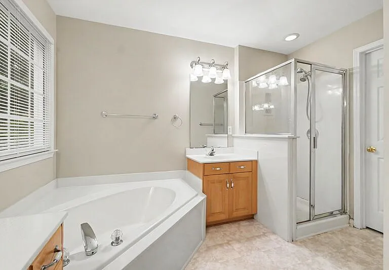 2549 Adonis Ct — Photo 12